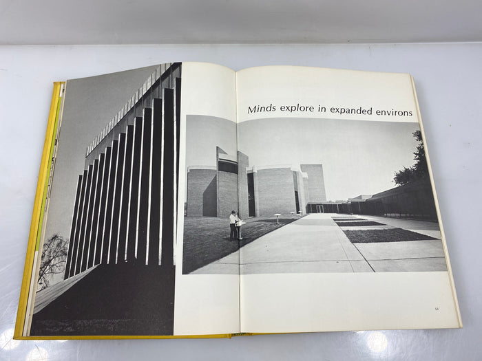 1968 "Tower" University of Detroit Yearbook Detroit, MI HC
