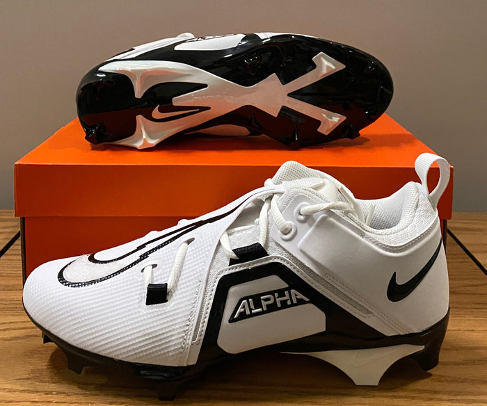 Alpha Menace Pro 3 Low P Football Cleats Size 11 (White)