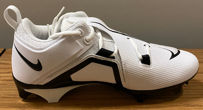 Alpha Menace Pro 3 Low P Football Cleats Size 11 (White)