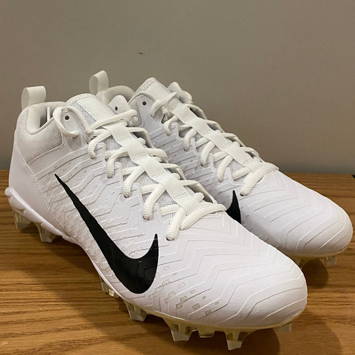 Alpha Menace Pro Low P Football Cleats Size 11 (White)