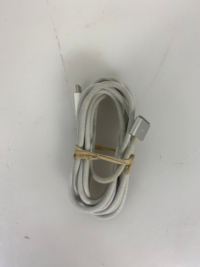 Apple USB-C to Magsafe 3 Cable