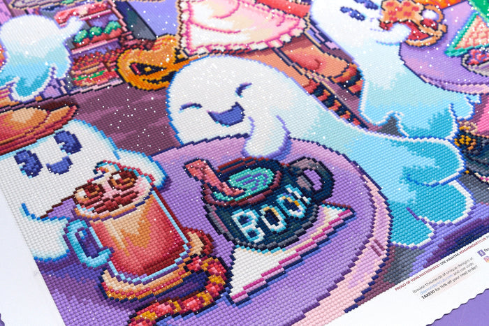 Diamond Painting Boo! Cafe 22" x 31" (55.6cm x 78.7cm) / Round With 66 Colors Including 2 ABs and 5 Fairy Dust Diamonds / 57,772