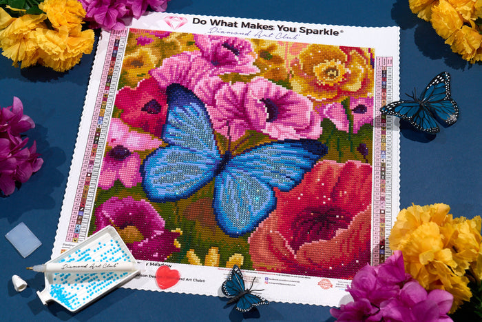 Diamond Painting Butterfly Meadow 13" x 13" (33cm x 33cm) / Round with 52 Colors including 1 Iridescent Diamond and 3 Fairy Dust Diamonds / 14,400
