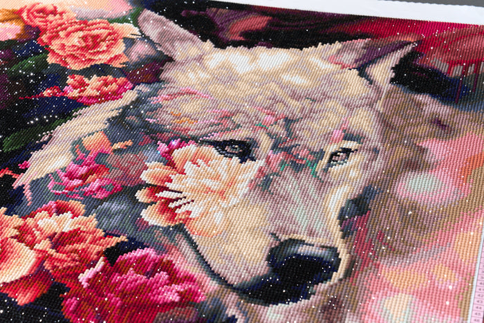 Diamond Painting Calling Me Softly 30" x 22" (75.9cm x 55.6cm) / Round with 67 Colors including 1 AB and 3 Fairy Dust Diamonds / 55,752