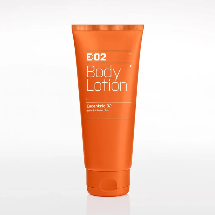 Escentric 02 Body Lotion - Idratante Corpo - ESCENTRIC MOLECULES - Alla Violetta Boutique