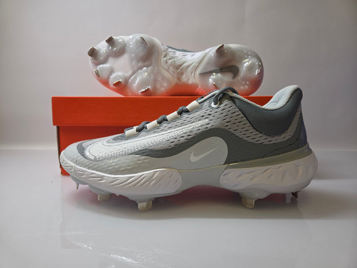 Nike Gray Alpha Hurache Elite 4 Low Baseball Cleats Men's Size 7