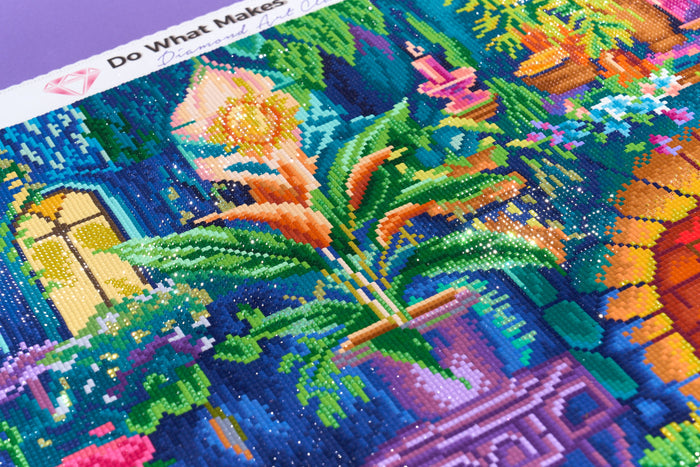 Diamond Painting Hideaway 36.6" x 27.6" (92.8cm x 69.9cm) / Square with 99 Colors including 4 ABs and 4 Fairy Dust Diamonds / 106,135