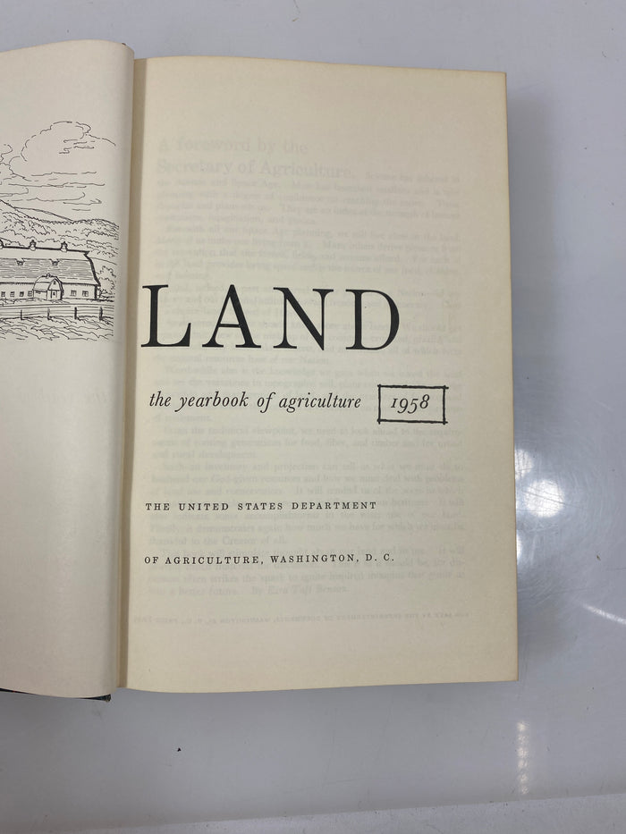 Land the Yearbook of Agriculture 1958 USDA HC