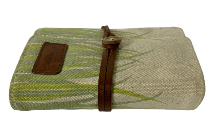 Nintendo DS Lite Bamboo Style Organizer