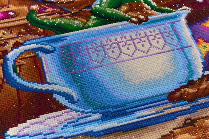 Diamond Painting Peek-a-Boo 21.5" x 21.5" (54.5cm x 54.5cm) / Round with 66 Colors including 6 ABs and 3 Iridescent Diamonds and 3 Fairy Dust Diamonds / 39,204