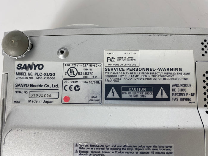 Sanyo PLC-XU30 Projector XGA Conference Room Projector