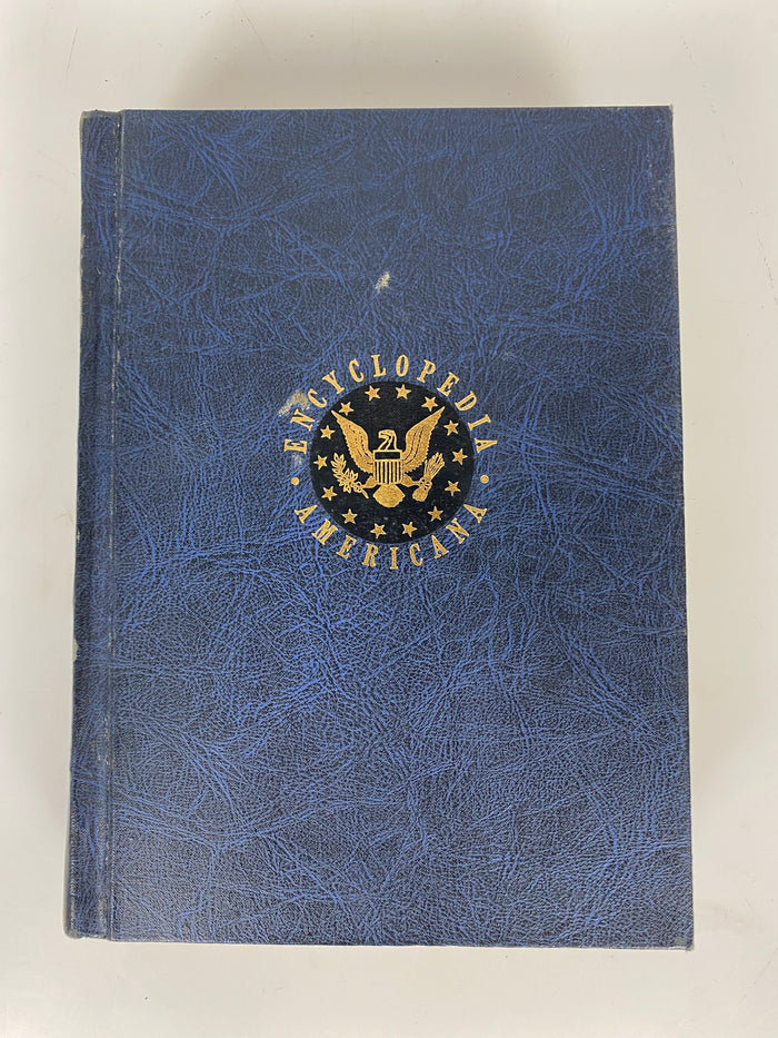 The Encyclopedia Americana 1961 Ed vol 1-30 + 1962-1970 annual HC