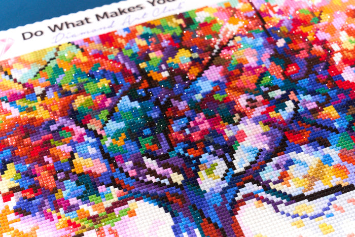 Diamond Painting Tree of Well-being 13" x 20" (50.6cm x 33cm) / Round with 83 Colors including 4 ABs and 2 Fairy Dust Diamonds / 22,080
