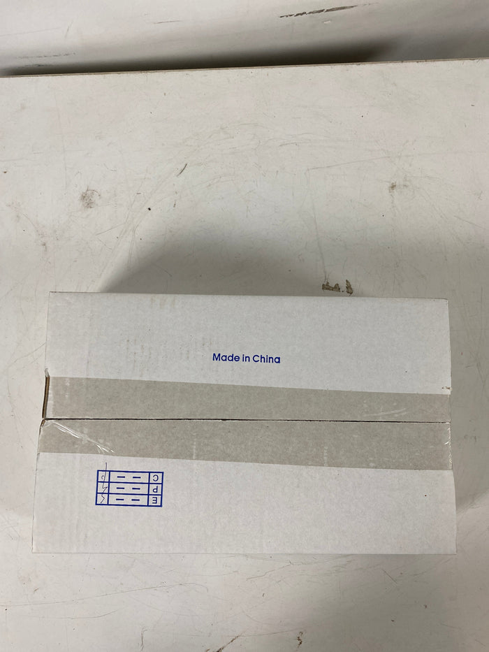 Uline Box of Green HDPE Merchandise Bags