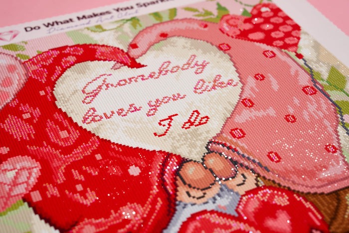 Diamond Painting Valentine Gnomes 17" x 24" (43cm x 61cm) / Square with 40 Colors including 4 ABs / 41,968
