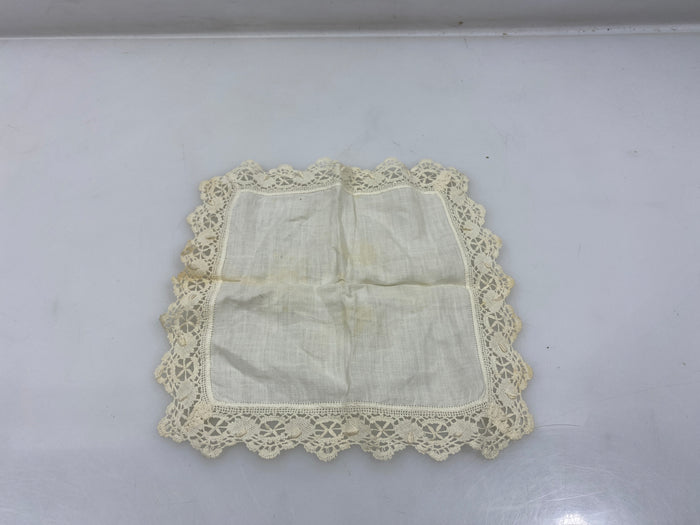 Vintage 1900s White Linen Handkerchief with Crocheted Lace Border