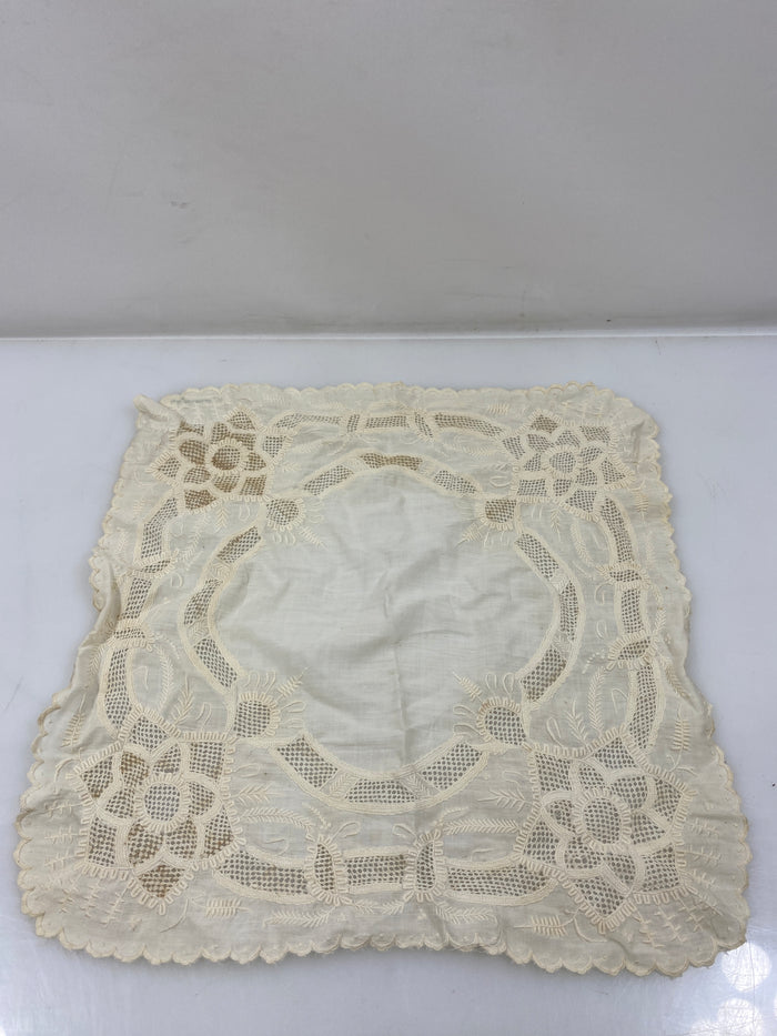 Vintage 1920s White Linen and Lace Doily